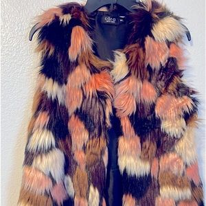 Cara New York faux vest size M/L